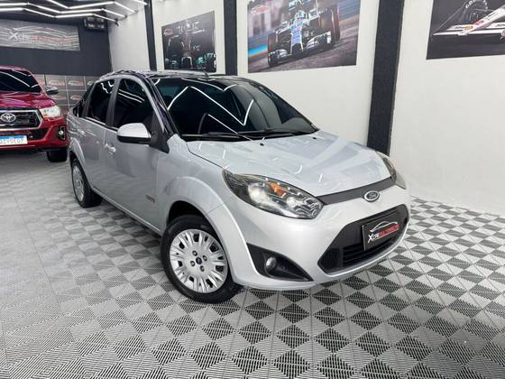 FORD FIESTA 1.6 SE SEDAN 16V FLEX 4P MANUAL FORD FIESTA 1.6 SE SEDAN 16V FLEX 4P MANUAL